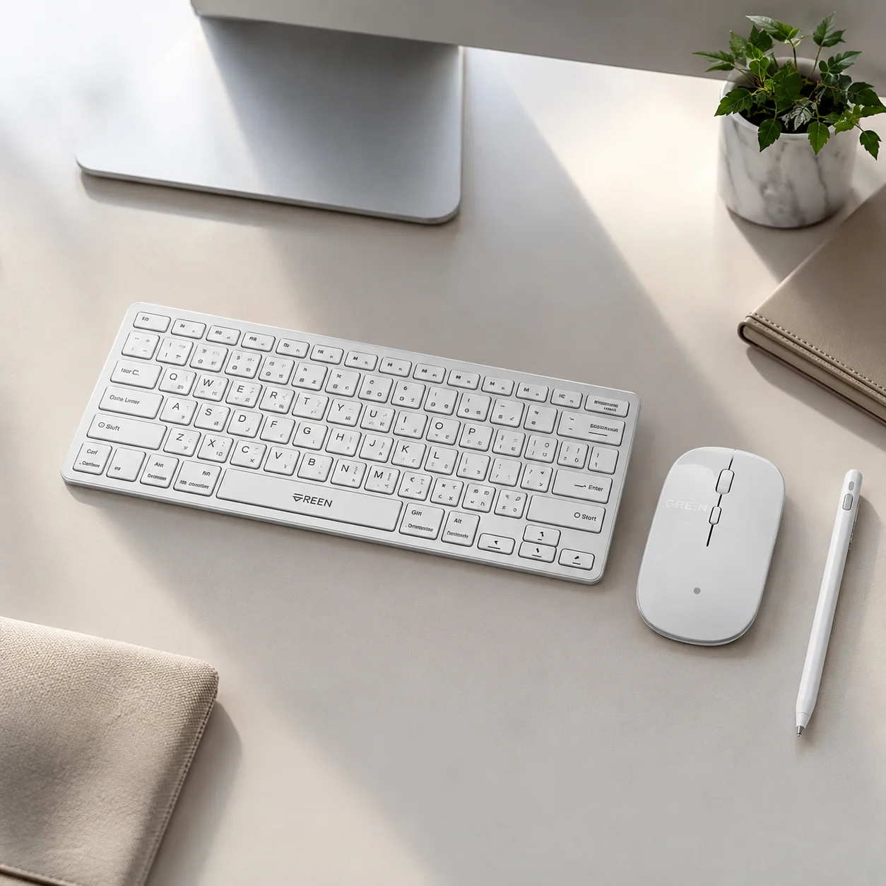 Wireless mini keyboard and Mouse